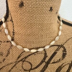 Vintage Mother of Pearl Silver Dainty Romantic Beaded Choker Necklace